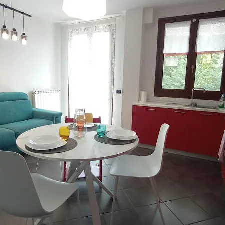 10 Min Da Maranello Accogliente La Petite Maison Di Elisa Lägenhet Ca di Sola